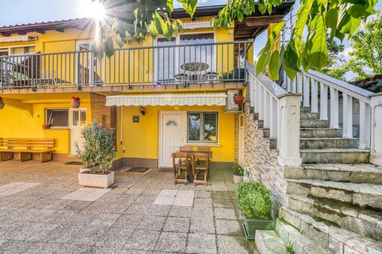 Apartments Nika With Swimming Pool And Beautiful Sea View Dobrec Ngoại thất bức ảnh