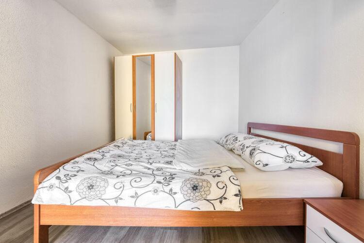 Apartments Nika With Swimming Pool And Beautiful Sea View Dobrec Ngoại thất bức ảnh